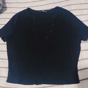 Black Crop V-Neck Shei Top